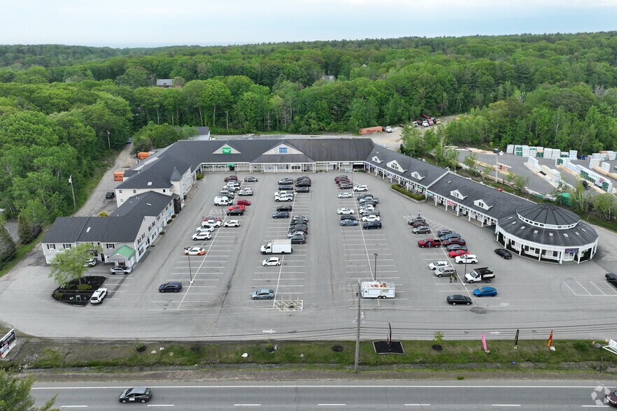 More Photos Of 647 US Route 1, York General Retail For Lease