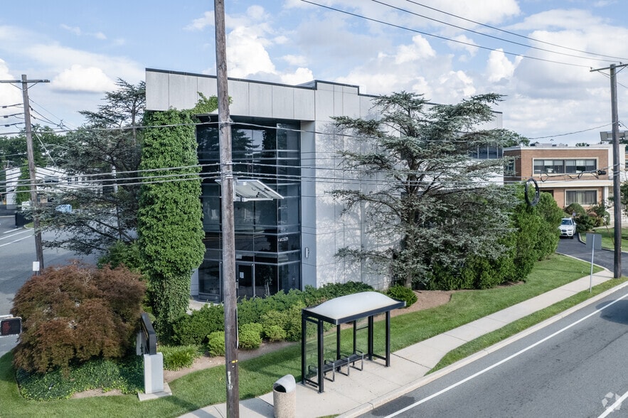 More Photos Of 473 Sylvan Ave, Englewood Cliffs Medical For Lease