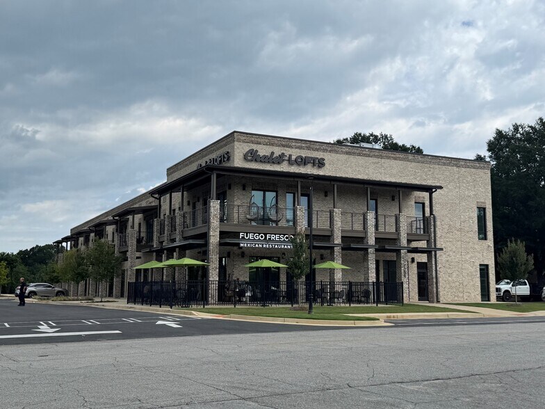 Primary Photo Of 1009 Northside Dr, Perry Storefront Retail Residential For Lease