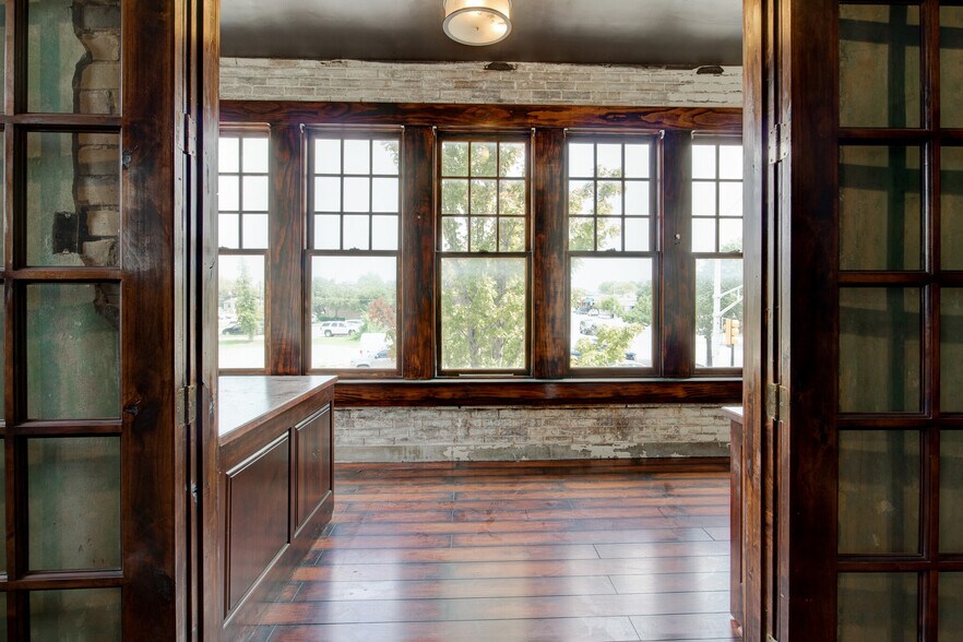 More Photos Of 1200 W Magnolia Ave, Fort Worth Office For Lease