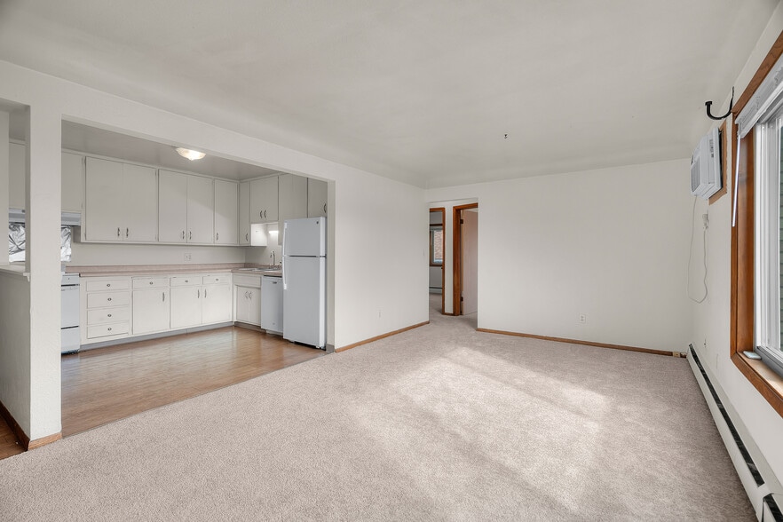 More Photos Of 1010 Lafond Ave, Saint Paul Apartments For Sale