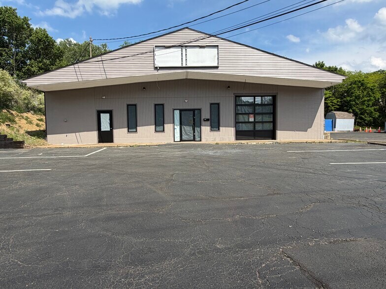 Primary Photo Of 9120 Perry Hwy, Pittsburgh Flex For Lease