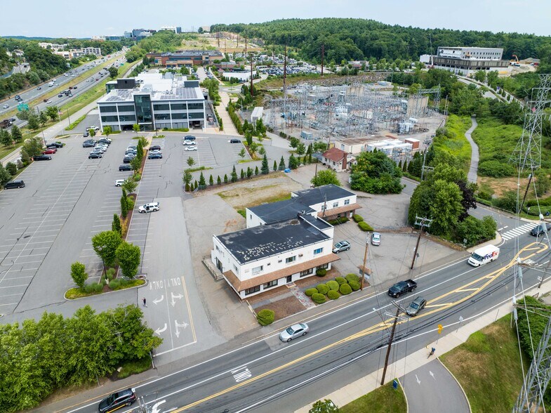 Primary Photo Of 1273-1275 Main St, Waltham Office For Sale