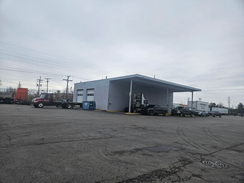 More Photos Of 9900 Harrison, Romulus Industrial For Sale