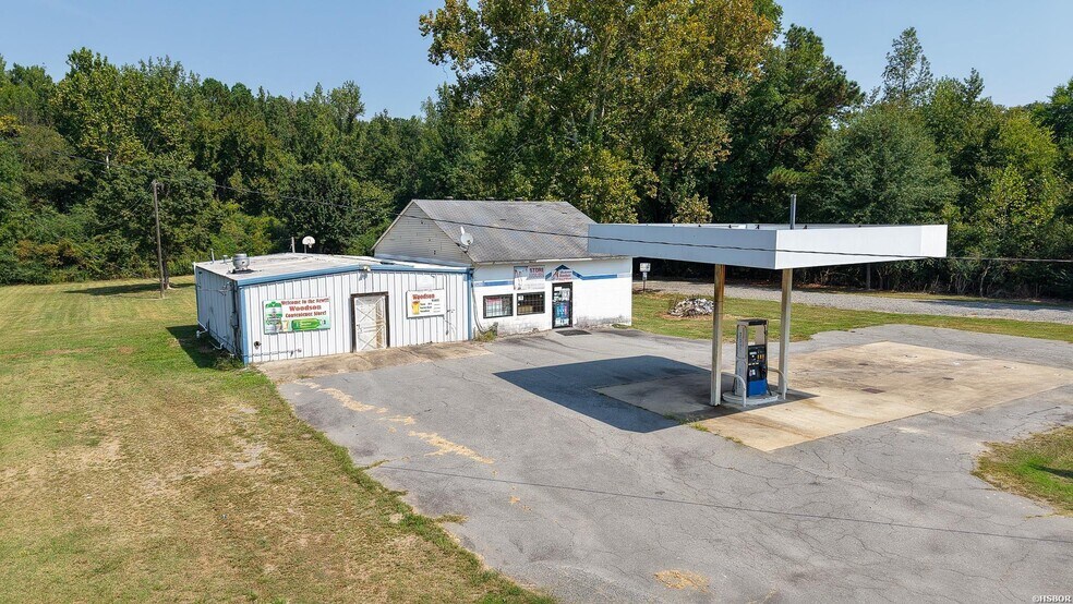 More Photos Of 8300 Woodson Lateral Rd, Woodson Convenience Store For Sale