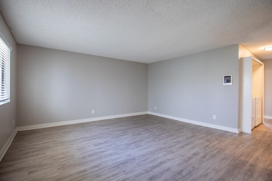 More Photos Of 1035 4th Ave, Chula Vista Apartments For Sale