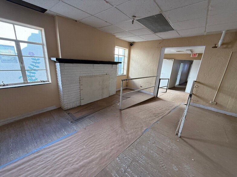 More Photos Of 7722 North Loop Dr, El Paso Specialty For Lease