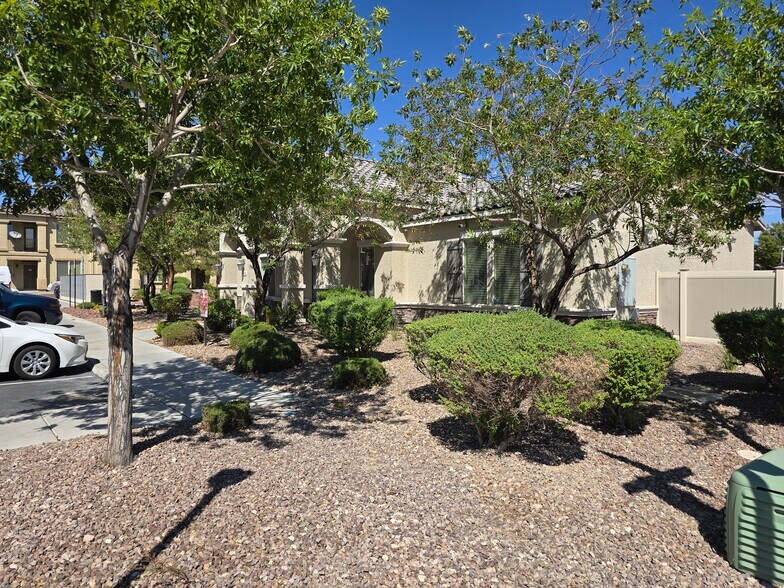 More Photos Of 4300 N Lamont St, Las Vegas Apartments For Sale