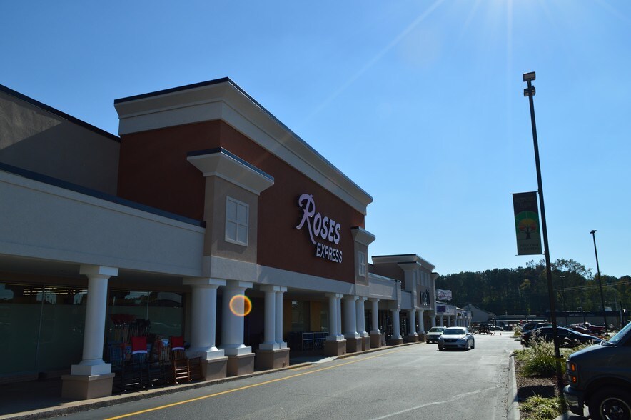 More Photos Of 1305 E Broad Ave, Rockingham Unknown For Lease