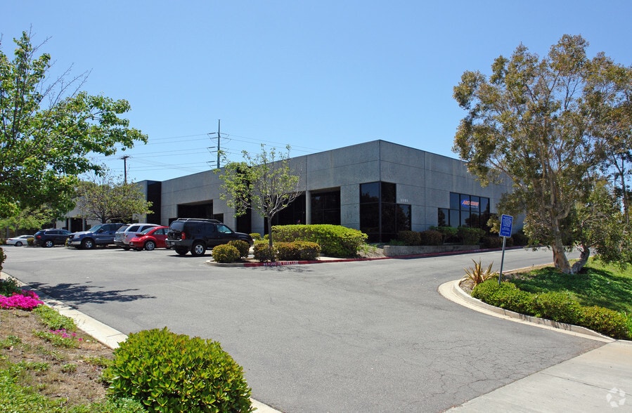 More Photos Of 2091 Las Palmas Dr, Carlsbad Light Manufacturing For Lease