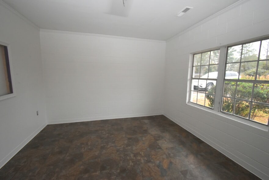 More Photos Of 3421 Angier Ave, Durham Flex For Sale