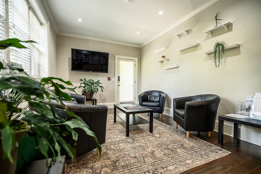 More Photos Of 5920 Odell St, Cumming Office For Sale