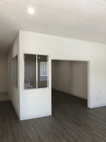 More Photos Of 6106-6112 Rita Ave, Huntington Park Storefront Retail Office For Lease