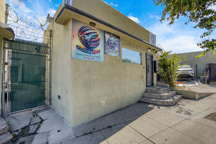 More Photos Of 7151-7157 Foothill Blvd, Tujunga Auto Repair For Sale