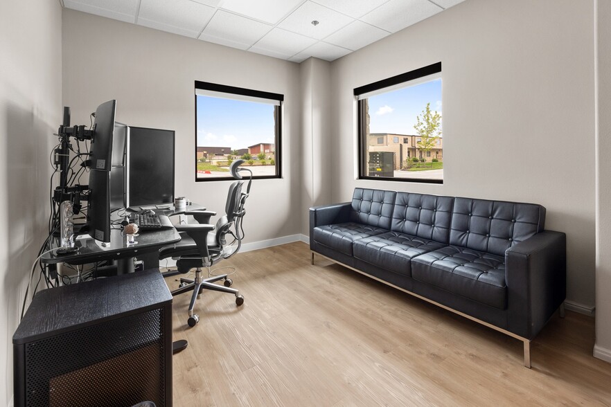 More Photos Of 730 S Bell Blvd, Cedar Park Office For Lease