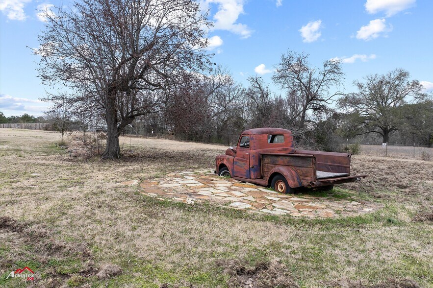 More Photos Of 159 Lonesome Pine Rd, Longview Lodge Meeting Hall For Sale