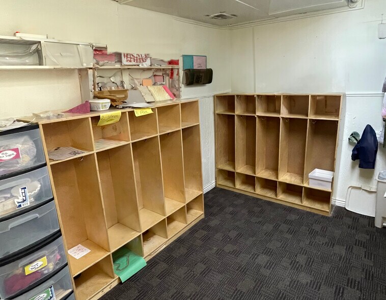 More Photos Of 2806 E 3300 S, Salt Lake City Schools For Sale