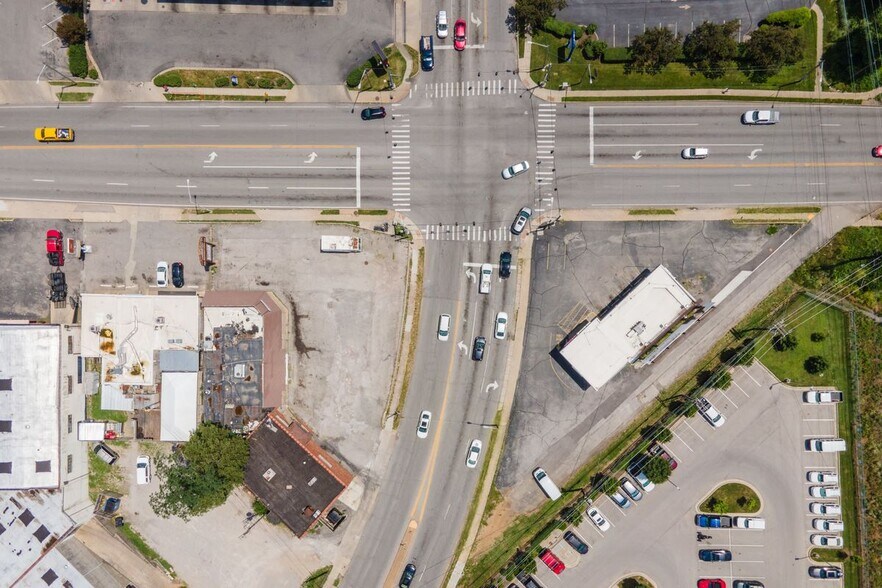 More Photos Of 801 N Broadway, Lexington Land For Sale