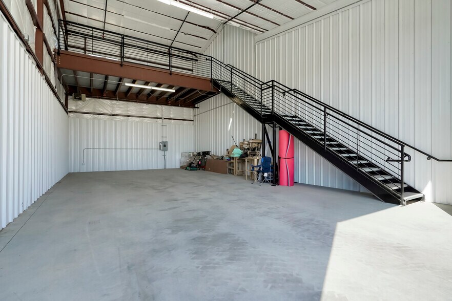 More Photos Of 9740-9748 Titan Ct, Littleton Industrial For Sale