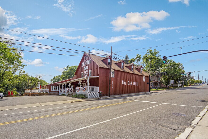 More Photos Of 1 S Main St, Mullica Hill Storefront Retail Office For Sale