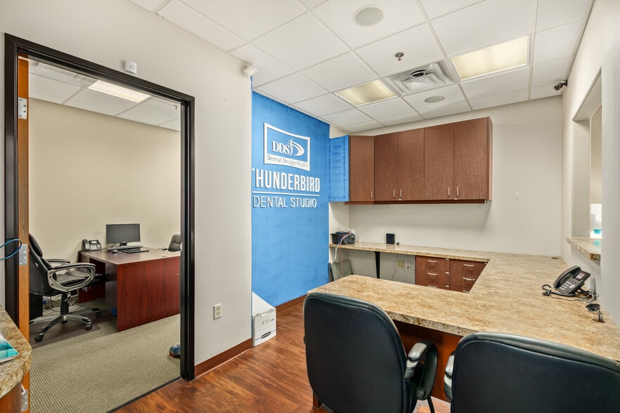 More Photos Of 9179 W Thunderbird Rd, Peoria Medical For Sale