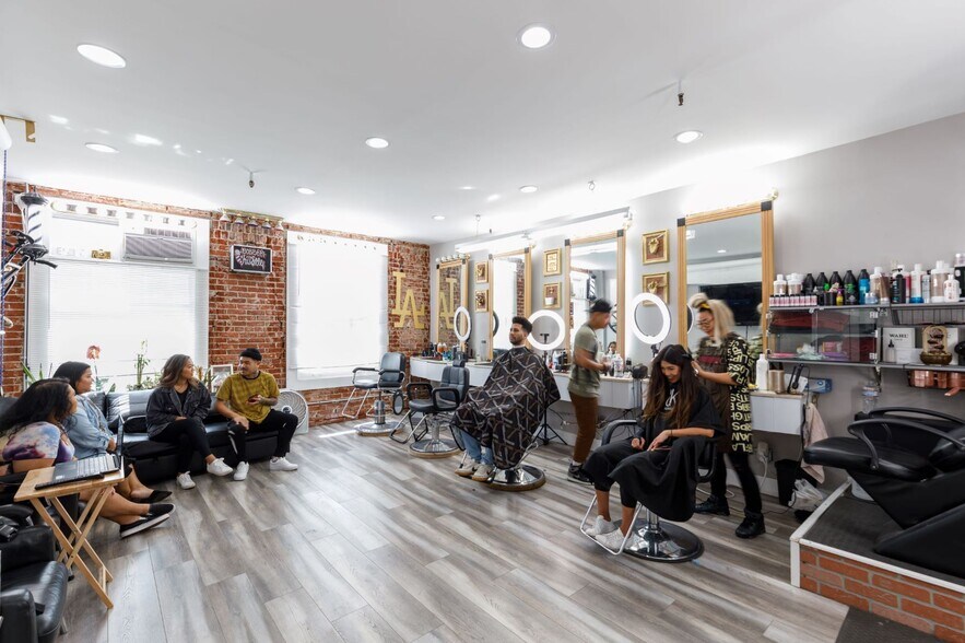 More Photos Of 3923 W 6th St, Los Angeles Serviced Offices For Lease