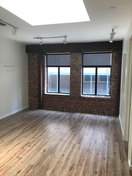 More Photos Of 2870 5th Ave, San Diego Loft Creative Space For Lease