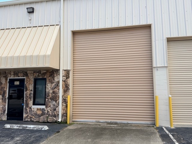 More Photos Of 1725 S Nova Rd, Daytona Beach Warehouse For Sale