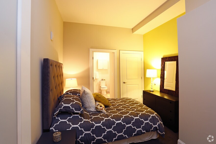 More Photos Of 526 Penn Ave, Pittsburgh Apartments For Lease