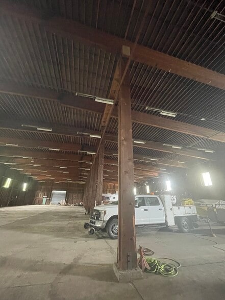 More Photos Of 801 Industrial Way, Mccloud Warehouse For Sale