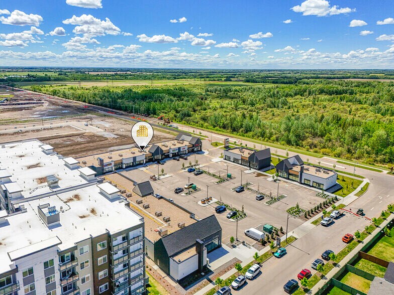 More Photos Of 5345 Edgemont Blvd NW, Edmonton General Retail For Lease