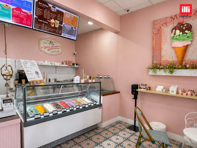 More Photos Of 3825-3963 E Thousand Oaks Blvd, Westlake Village General Retail For Lease