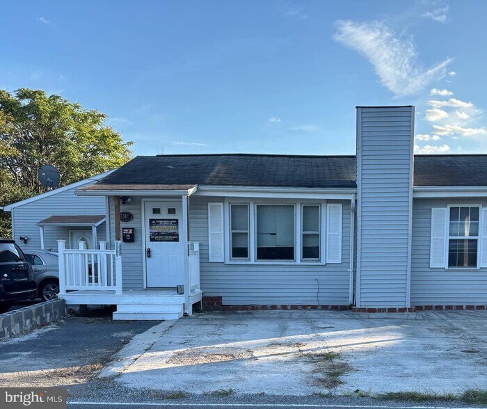 Primary Photo Of 5312 Tabler Station Rd, Inwood Flex For Sale