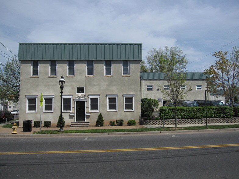 More Photos Of 331 Centennial Ave, Cranford Light Distribution For Lease