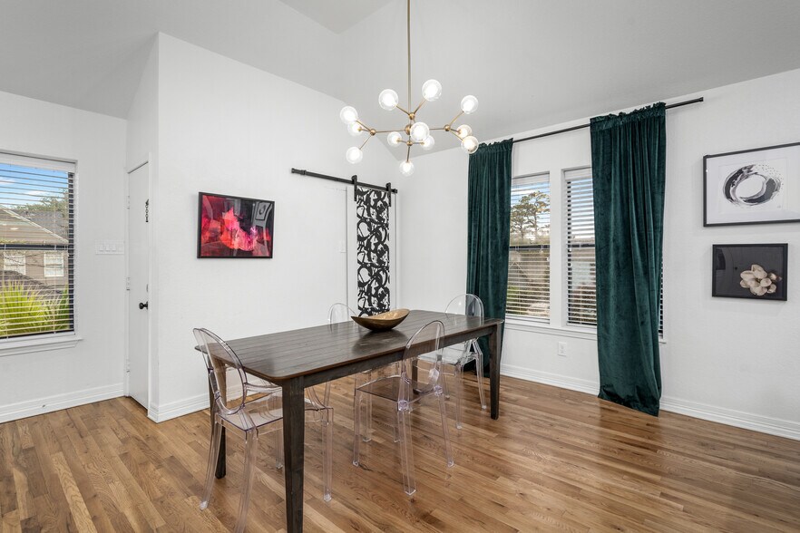 More Photos Of 3404 Rosedale St, Houston Multifamily For Sale