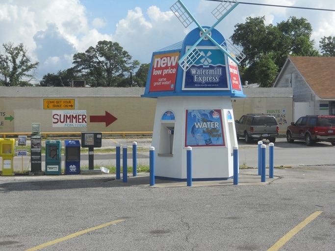 More Photos Of 8606 Irvington Blvd, Houston Unknown For Lease