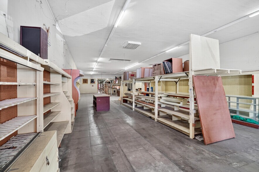 More Photos Of 360-362 Central Ave, Fillmore Storefront For Sale