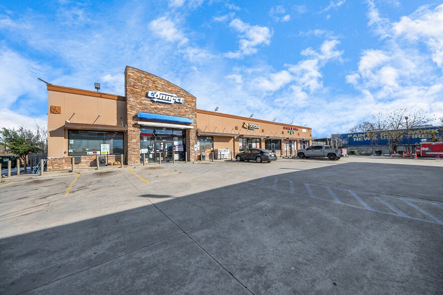 More Photos Of 5417 Anderson Rd, Houston Unknown For Lease