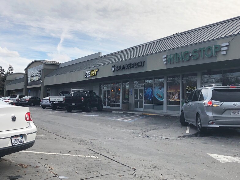 More Photos Of 1900-1950 El Camino Real, Redwood City Freestanding For Lease