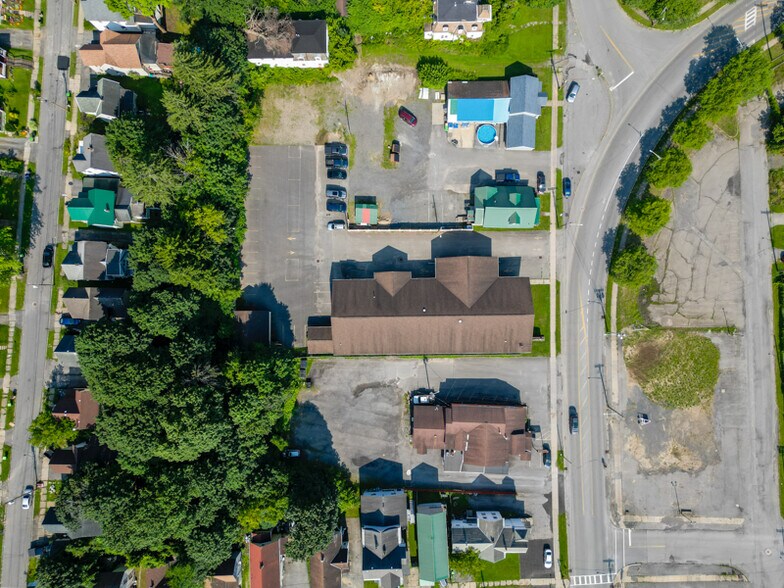 More Photos Of 142-146 E Main St, Ilion Specialty For Sale