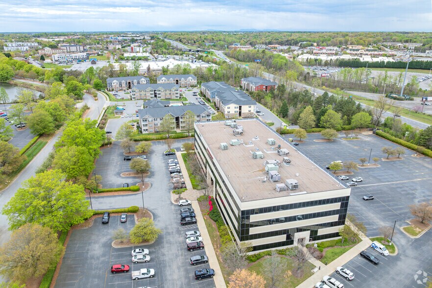 More Photos Of 4900 Koger Blvd, Greensboro Medical For Sale