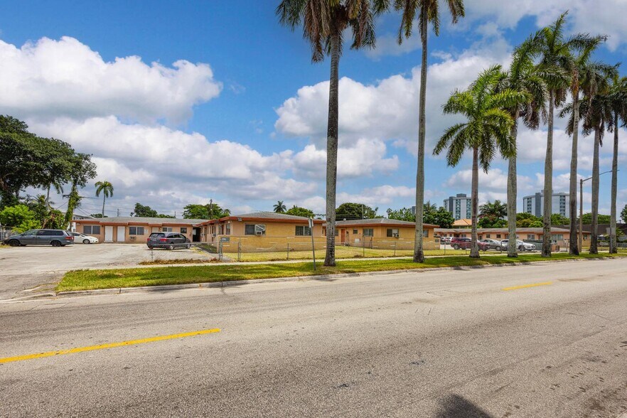 More Photos Of 1915 NW 28th St, Miami Apartments For Sale