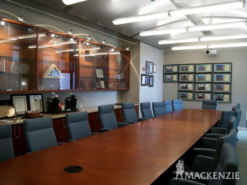 More Photos Of 200 Harry S Truman Pky, Annapolis Medical For Lease