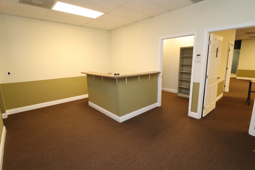 More Photos Of 6731-6755 Sunset Strip, Sunrise Unknown For Lease