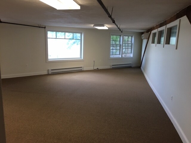 More Photos Of 89 Front St, Marblehead Loft Creative Space For Lease