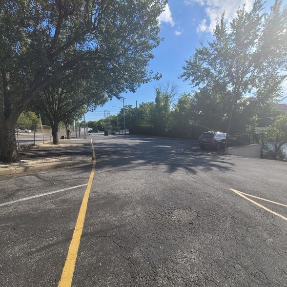 More Photos Of 1601 N Jessup St, Wilmington Manufacturing For Sale