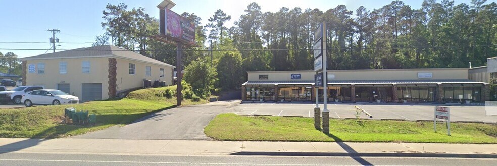 More Photos Of 2370-2380 Capital Cir NE, Tallahassee Unknown For Lease