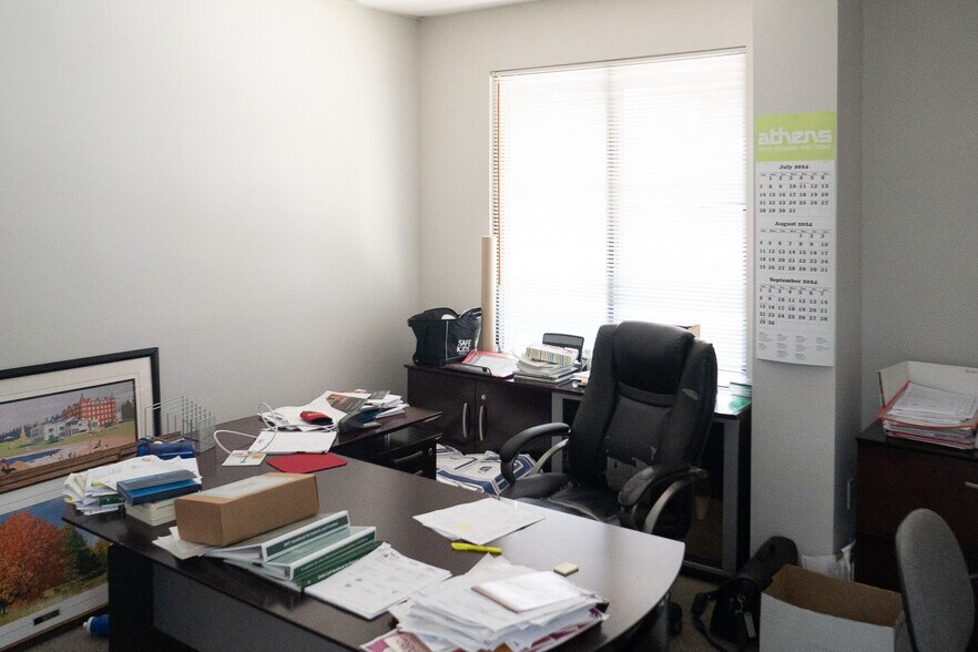 More Photos Of 9370 Industrial Trace, Alpharetta Warehouse For Lease