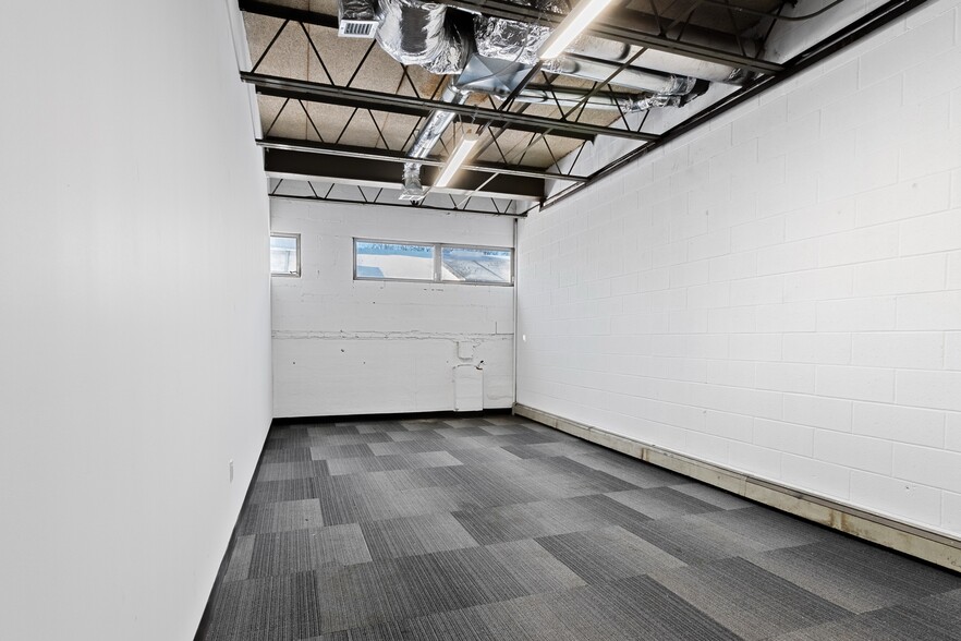 More Photos Of 35 Obrien St, Kearny Manufacturing For Lease