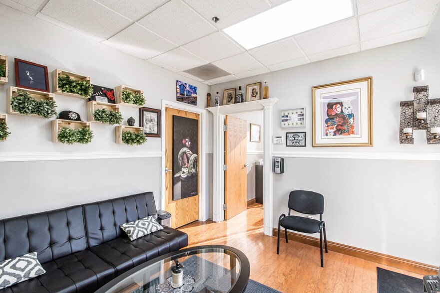 More Photos Of 1221 Puerta Del Sol, San Clemente Warehouse For Lease